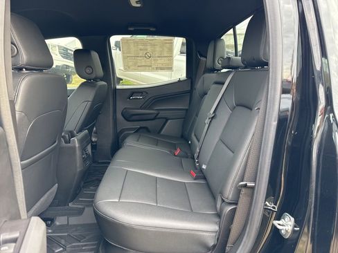 New 2025 GMC Canyon Elevation w/ Convenience Package image 29