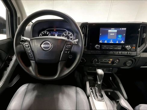 Used 2025 Nissan Frontier S w/ S Utility Package image 7