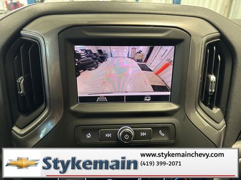 Used 2023 Chevrolet Silverado 1500 Custom image 45