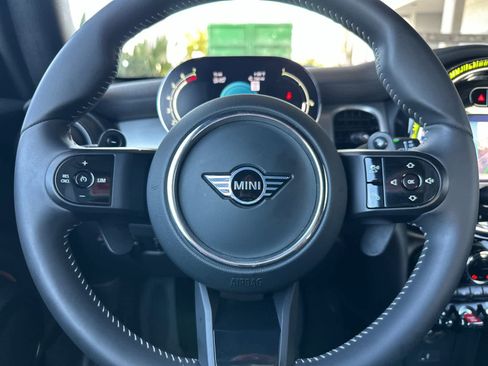 Used 2024 MINI Cooper S FWD image 20