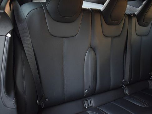 Used 2016 Tesla Model S AWD image 38