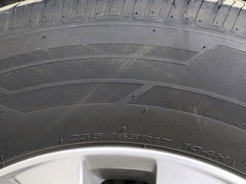 Used 2020 Hyundai Santa Fe SE image 37