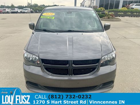 Used 2020 Dodge Grand Caravan GT FWD image 4
