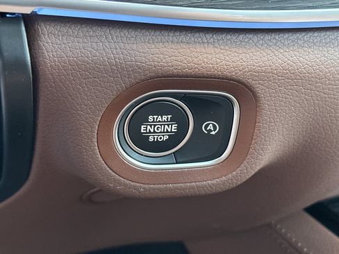 New 2026 Mercedes-Benz GLS 450 4MATIC image 22