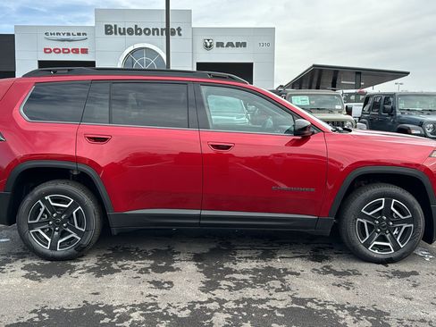New 2026 Jeep Cherokee Limited AWD/4WD image 4