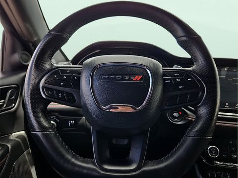 Used 2025 Dodge Durango GT RWD image 19