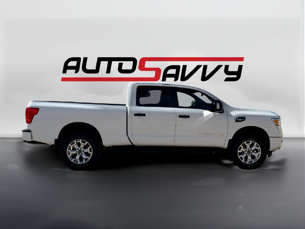 Used 2024 Nissan Titan SV w/ SV Convenience Package AWD/4WD image 8