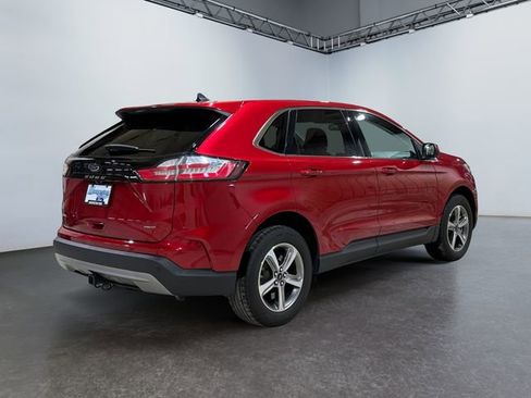 Used 2023 Ford Edge SEL w/ Convenience Package image 5
