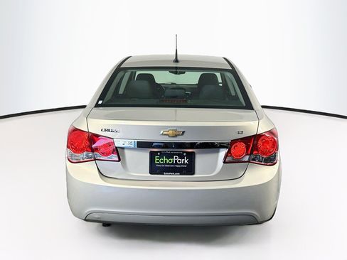 Used 2011 Chevrolet Cruze LT FWD image 7