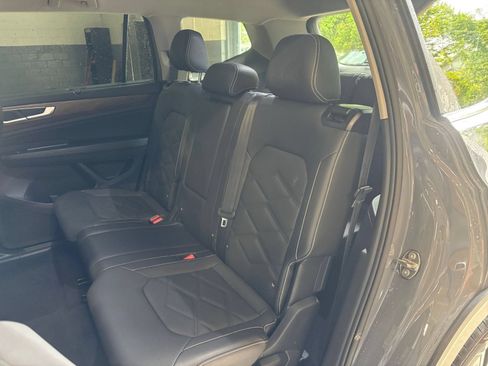 Used 2026 Volkswagen Atlas SE FWD image 36