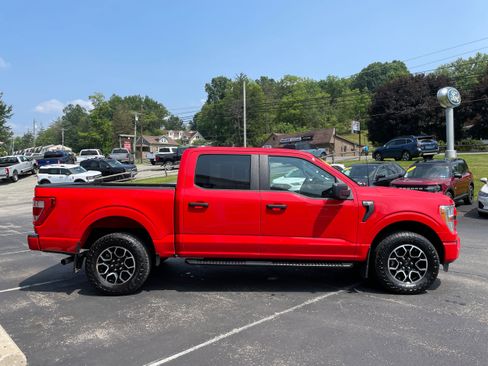 Used 2022 Ford F150 XL w/ STX Appearance Package AWD/4WD image 4
