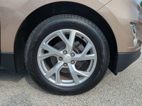 Certified 2019 Chevrolet Equinox Premier FWD image 11