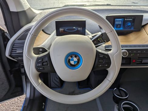 Used 2019 BMW i3 image 13