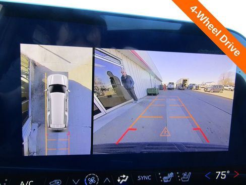 New 2026 Chevrolet Suburban High Country AWD/4WD image 23