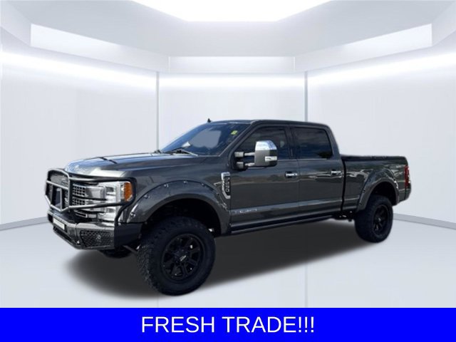 Used 2019 Ford F250 Platinum w/ Platinum Ultimate Package AWD/4WD image 1