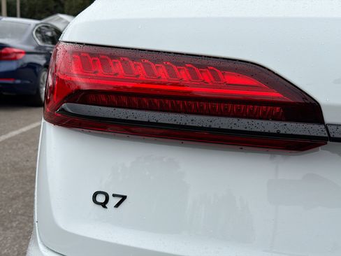 New 2026 Audi Q7 Premium Plus image 10