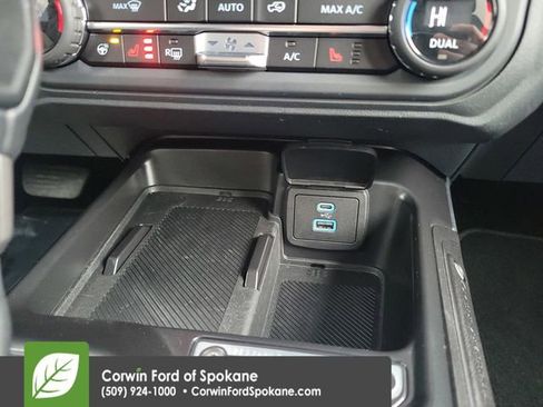 Used 2025 Ford Bronco Outer Banks image 34