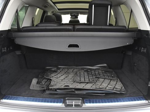 Used 2026 Mercedes-Benz GLS 450 4MATIC image 36