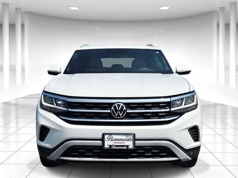 Used 2020 Volkswagen Atlas Cross Sport SE w/ Towing Package AWD/4WD image 5