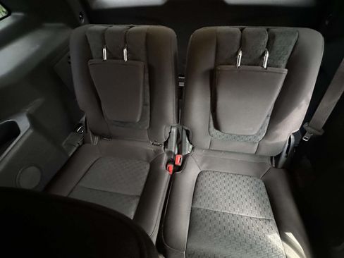 Used 2013 Ford Explorer XLT AWD/4WD image 12