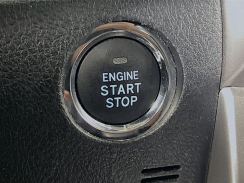 Used 2019 Toyota 4Runner Limited image 19