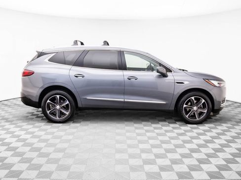 Used 2019 Buick Enclave Essence w/ LPO, Sport Appearance Package image 6
