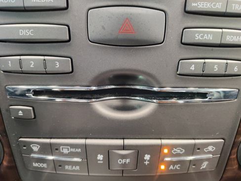 Used 2018 Nissan Armada SL w/ Premium Package image 37