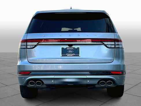 Used 2021 Lincoln Aviator Grand Touring w/ Equipment Group 302A image 4