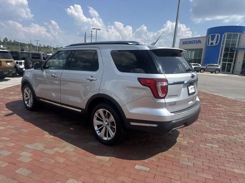 Used 2019 Ford Explorer Limited w/ Class III Trailer Tow Package FWD image 34