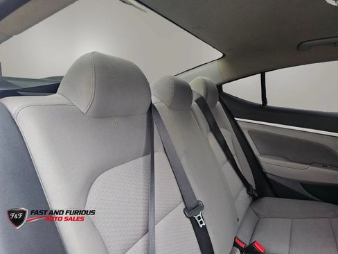 Used 2020 Hyundai Elantra SEL FWD image 13