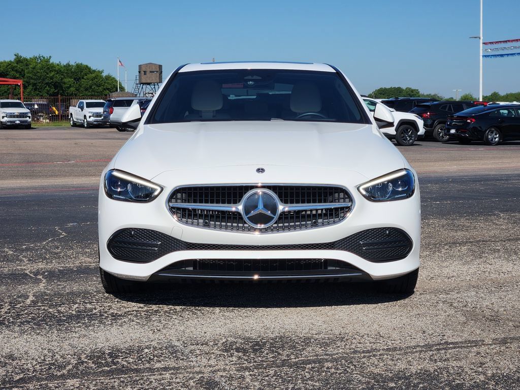 Used 2025 Mercedes-Benz C 300 Sedan image 2