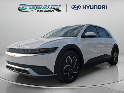 Used 2022 Hyundai Ioniq 5 SEL w/ Cargo Package RWD image 4