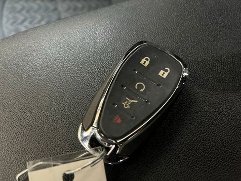 Used 2023 Chevrolet Equinox LT image 41