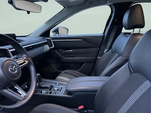 Used 2025 MAZDA CX-50 AWD 2.5 S w/ Preferred Package image 11