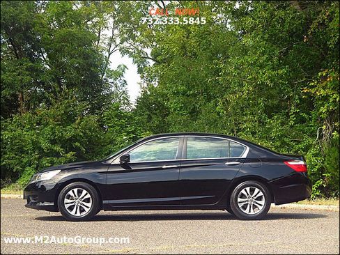 Used 2015 Honda Accord LX image 2