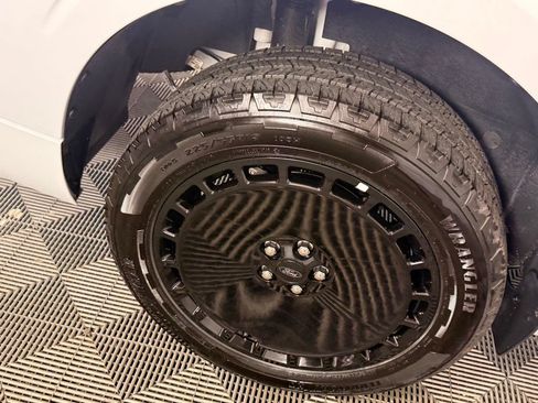 Used 2026 Ford Maverick Lobo AWD/4WD image 14