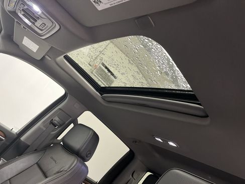 Certified 2025 GMC Sierra 2500 Denali w/ Denali Reserve Package image 7