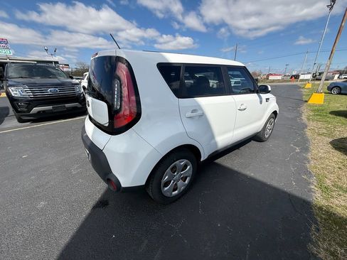 Used 2014 Kia Soul image 3