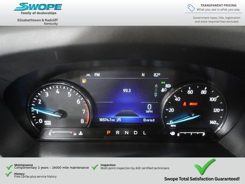 Used 2024 Ford Explorer XLT w/ Equipment Group 202A AWD/4WD image 18
