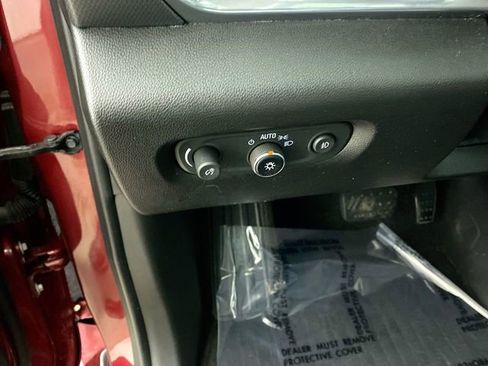 Used 2020 Chevrolet Traverse Premier image 15