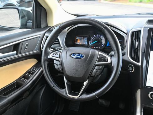 Certified 2023 Ford Edge SEL w/ Convenience Package AWD/4WD image 32