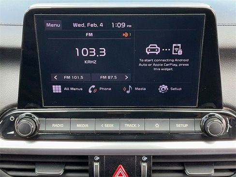 Used 2023 Kia Forte LXS image 18