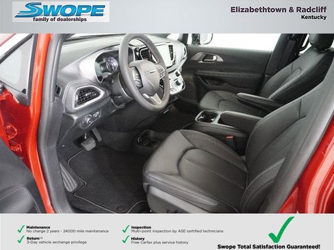 New 2026 Chrysler Pacifica Select image 12