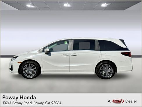New 2026 Honda Odyssey Touring image 1