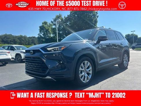 Used 2026 Toyota Grand Highlander FWD image 1