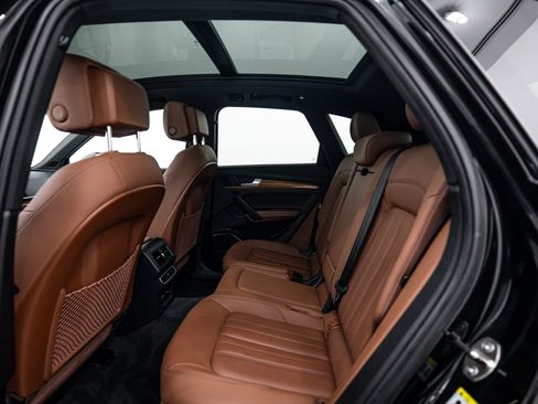 Certified 2023 Audi Q5 2.0T Premium Plus w/ Premium Plus Package image 19