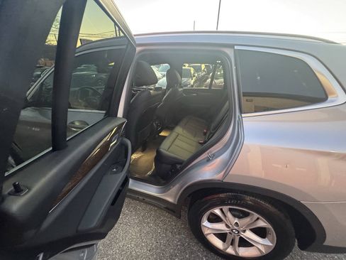 Used 2019 BMW X3 xDrive30i w/ Driving Assistance Package AWD/4WD image 13