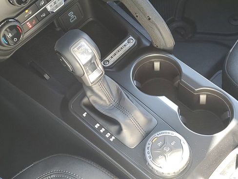 New 2025 Ford Bronco Big Bend w/ Black Diamond Package image 21