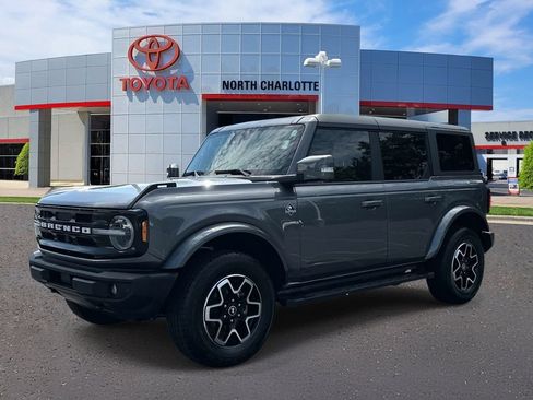 Used 2024 Ford Bronco Outer Banks AWD/4WD image 5