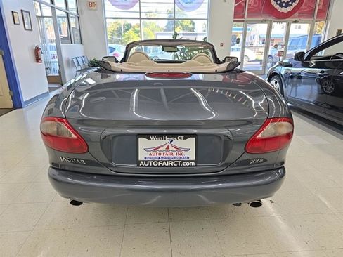 Used 2000 Jaguar XK8 Convertible image 5
